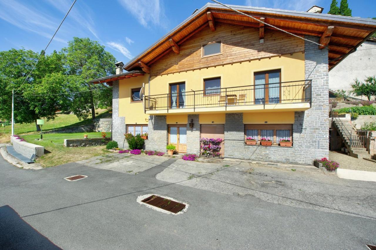 Appartamento Il Piccolo Nido Aosta Esterno foto